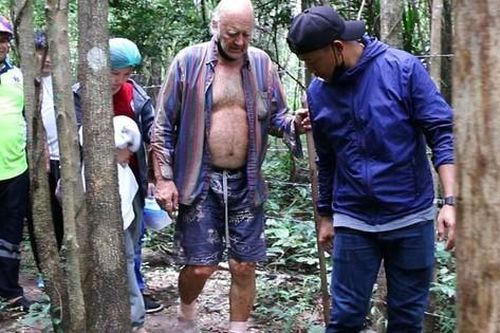 Người đàn ông 72 tuổi sống sót 3 ngày trong rừng nhờ nhấm nháp nước đọng trên đá