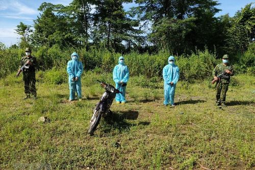 Bình Phước: Bắt 3 đối tượng tổ chức cho người khác xuất cảnh trái phép