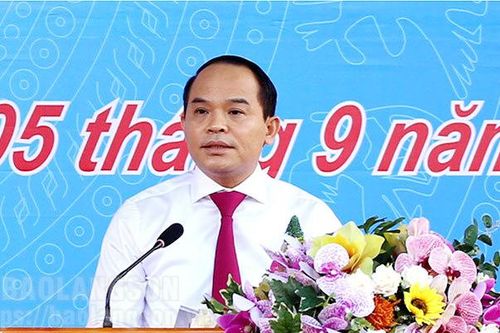 Các đồng chí lãnh đạo tỉnh dự khai giảng năm học mới 2021-2022Tin khácĐảm bảo chất lượng thuốc, đáp ứng nhu cầu chăm sóc sức khỏe Nhân dânNhớ về những ngày Cách mạng Tháng Tám ở Lạng Sơn