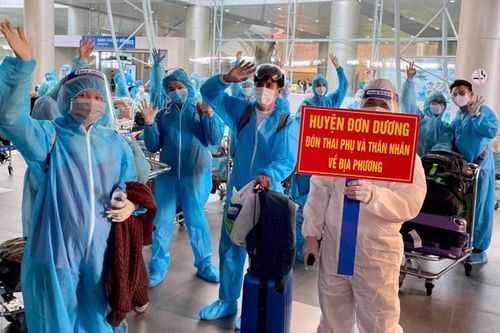 Lâm Đồng tiếp tục đón thai phụ từ vùng dịch về bằng ô tô