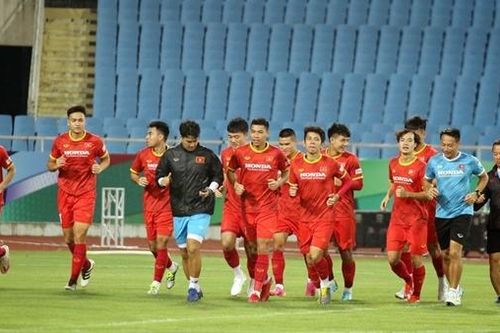 Đình Trọng gặp chấn thương, thày Park sẽ chọn ai thay thế?