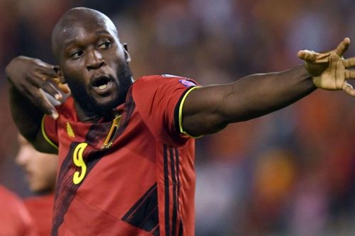 Lukaku ghi bàn trong ngày đi vào lịch sử tuyển Bỉ