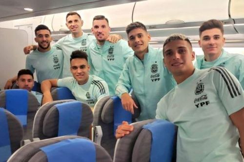 Dàn sao Argentina rời Brazil sau sự cố tại vòng loại World Cup