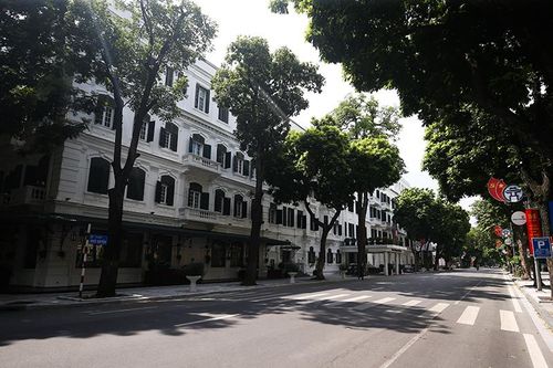 Hà Nội: Củng cố các 'pháo đài' chống dịch, không để 'chặt ngoài, lỏng trong'