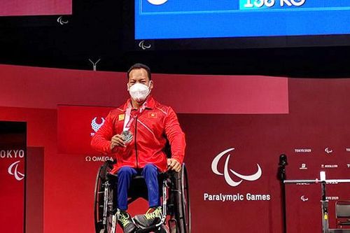 Ông Nguyễn Hồng Minh,Trưởng đoàn TTNKTVN: 'Thành công tại Paralympic nhờ nỗ lực và ý chí của các VĐV'