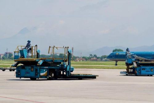 Khai thác đường cất hạ cánh 1B sân bay Nội Bài từ 9/9