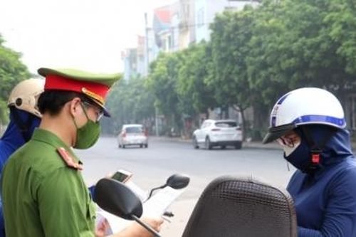 Luật sư được cấp giấy đi đường khi có liên quan đến vụ án cụ thể