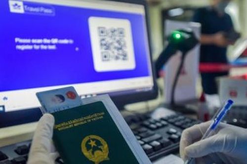 Thí điểm 'thẻ thông hành xanh' cho người dân, doanh nghiệp sẽ giúp phục hồi nền kinh tế?
