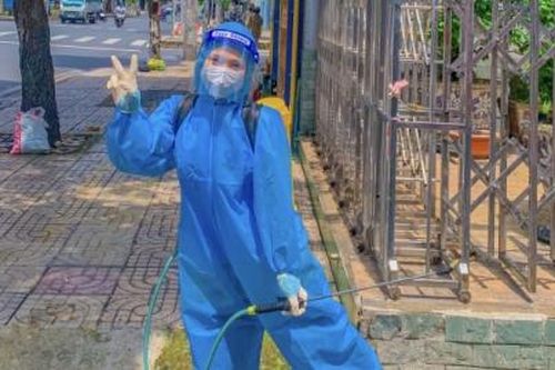 Từng là F0, cô gái 17 tuổi trở thành nhóm trưởng tình nguyện viên