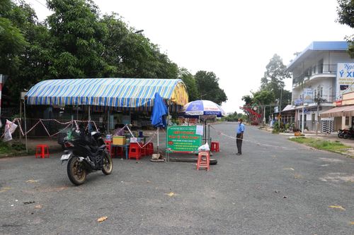 Đồng Tháp: Nỗ lực kiểm soát dịch bệnh, khôi phục hoạt động sản xuất