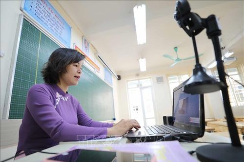Hà Nội: Triển khai dạy trực tuyến ngay sau ngày khai giảng