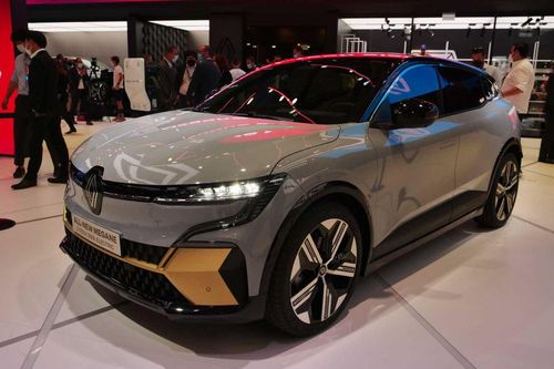 Qualcomm cung cấp chip máy tính cho mẫu xe điện mới của Renault
