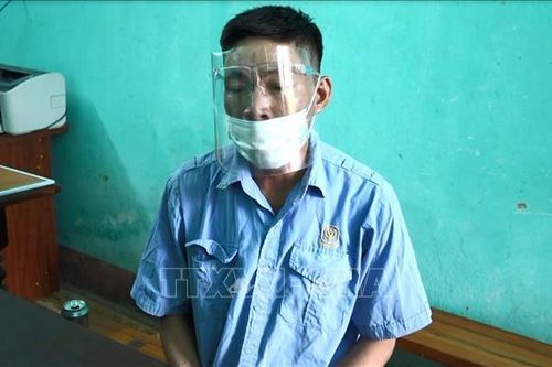 Bắt giữ đối tượng dùng dao chém vợ trọng thương