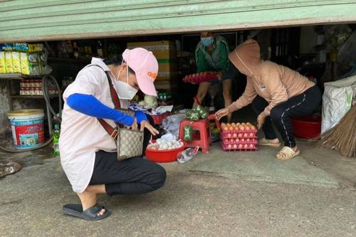 Phương Thanh bất ngờ công khai sao kê, tuyên bố fan 'khó gài bẫy'