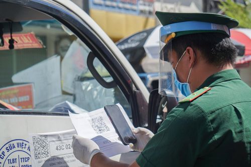 Đà Nẵng cấp giấy đi đường mã QR trực tuyến trong 5 phút
