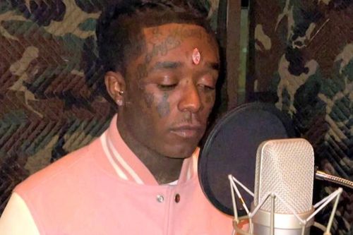 Khán giả giật viên kim cương 24 triệu USD rơi khỏi trán rapper Mỹ