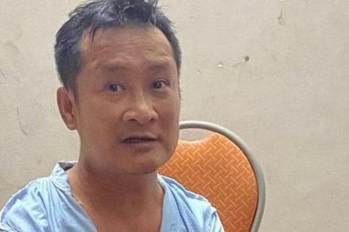 Mâu thuẫn khi ăn cơm, chém bạn tử vong tại phòng trọ