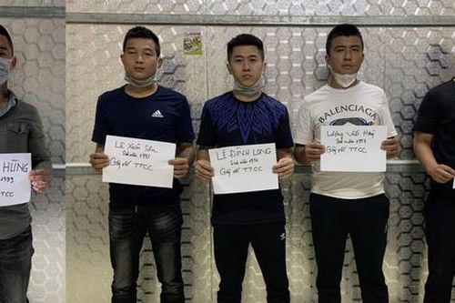 Vác hung khí đuổi đánh nhân viên tiếp thị để tranh giành thị trường