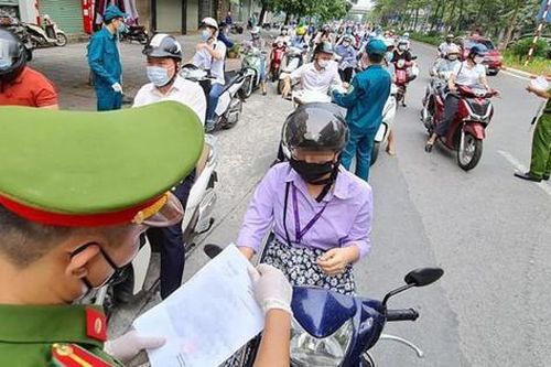 Hà Nội hướng dẫn phân nhóm 2 và nhóm 6 cấp giấy đi đường cho doanh nghiệp