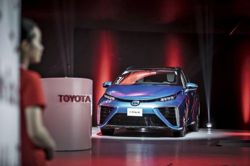 Toyota chi 13,5 tỷ USD để phát triển pin