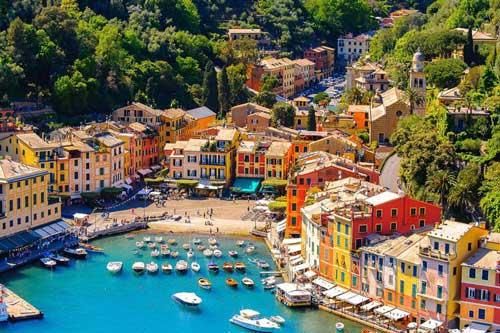 Khám phá những thị trấn rực rỡ sắc màu ở Italia