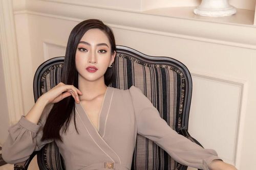Lương Thùy Linh kể chuyện bị người lạ rình mò, động chạm trong siêu thị