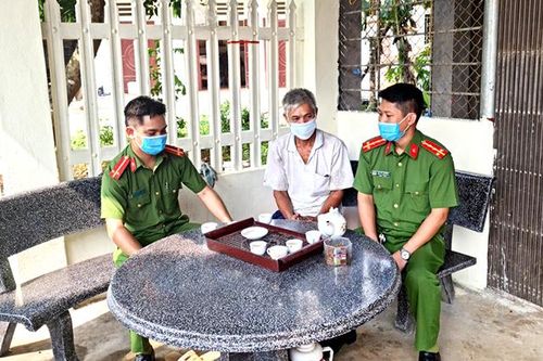 Đưa công an chính quy về cơ sở