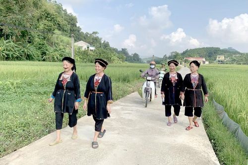 MTTQ thị trấn Yên Sơn chung sức xây dựng nông thôn mới