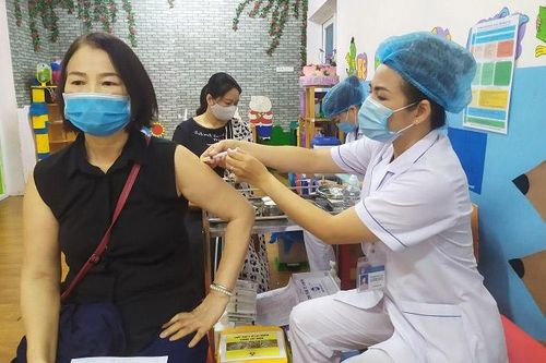 Hà Nội triển khai tiêm hơn 268.000 mũi vắc xin phòng Covid-19 trong ngày 7-9