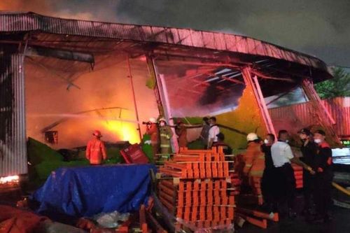 Hỏa hoạn bùng phát trong đêm tại nhà tù Indonesia, 41 người thiệt mạng