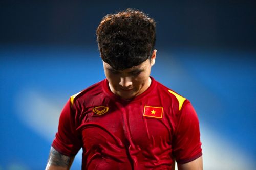 Tuyển Việt Nam tụt hạng sau 2 trận thua