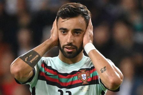 Bruno Fernandes kiến tạo trong trận thắng 3-0 của Bồ Đào Nha