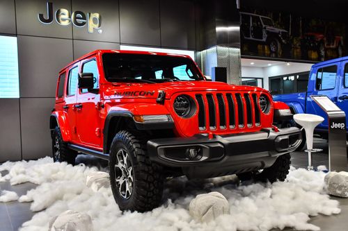 Jeep Wrangler tại Việt Nam bị triệu hồi do nguy cơ cháy
