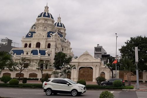 Khởi tố vụ án trốn thuế liên quan đại gia Phát 'Dầu'
