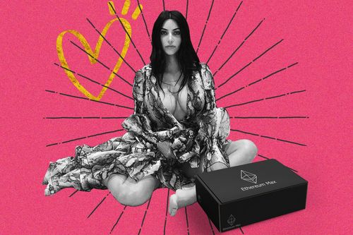 Kim Kardashian quảng cáo coin rác