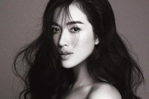 Á hậu Lệ Hằng gây sốc với đôi môi 'cuốn lô' như búp bê hư