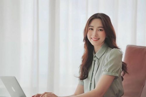 Mê mẩn nhan sắc tuyệt xinh của 'gái 2 con' Đặng Thu Thảo