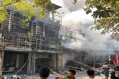 Tạm giữ đối tượng liên quan đến vụ cháy làm thiệt hại 5 tỷ đồng