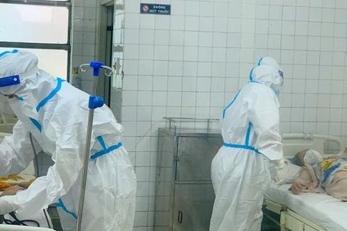 Bên trong Khoa Hồi sức và Phục hồi chức năng đầu tiên cho BN khỏi Covid-19