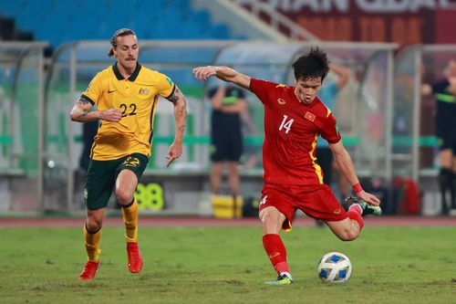 Cầu thủ nào chơi ấn tượng nhất đội tuyển Việt Nam trước Australia?