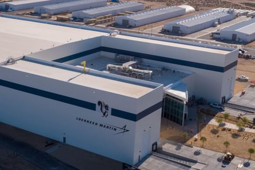 Bên trong Skunk Works, cơ sở vũ khí siêu bí mật trên sa mạc của Lockheed Martin