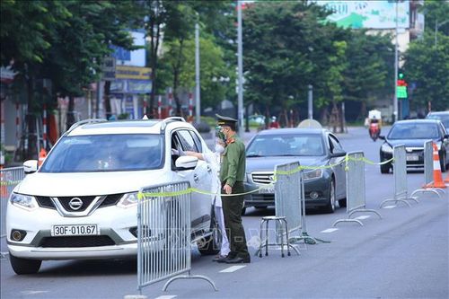Từ 8/9, Hà Nội kiểm soát chặt những người ra, vào vùng 1