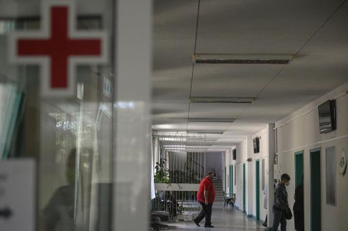Quốc gia tiêm chủng ít nhất EU trước nguy cơ bị biến thể Delta nhấn chìm