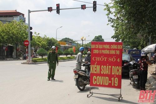 Thực hiện nghiêm giãn cách để không còn phải… xa cách