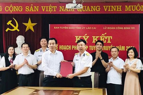 Đẩy mạnh tuyên truyền về biển, đảo