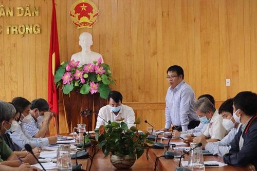 Đồng chí Phạm S - Phó Chủ tịch UBND tỉnh làm việc với huyện Đức Trọng