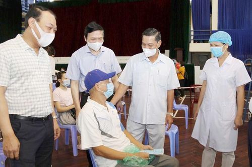 Chưa ai có biểu hiện lâm sàng trong ngày đầu Hải Phòng tiêm vaccine Vero Cell
