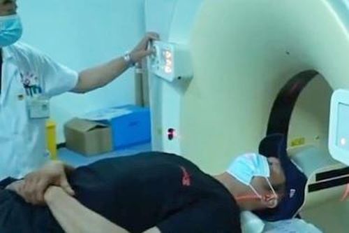 Ngô Kinh gặp tai nạn trên phim trường