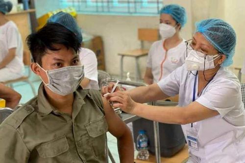Hà Nội tổng lực bao phủ vaccine phòng Covid-19 cho người dân trước 15/9