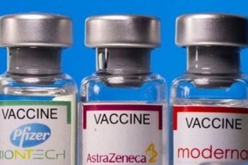 'Tiêm trộn' vaccine: Các nước thực hiện thế nào?